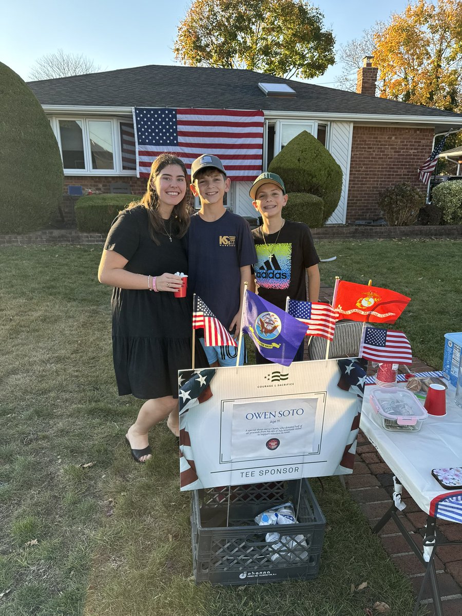 Thank you <a href="/MissToscanoIT/">Kaitlyn Toscano</a> for stopping by Owen’s Veterans Day hot cocoa stand for K9s for Warriors!
