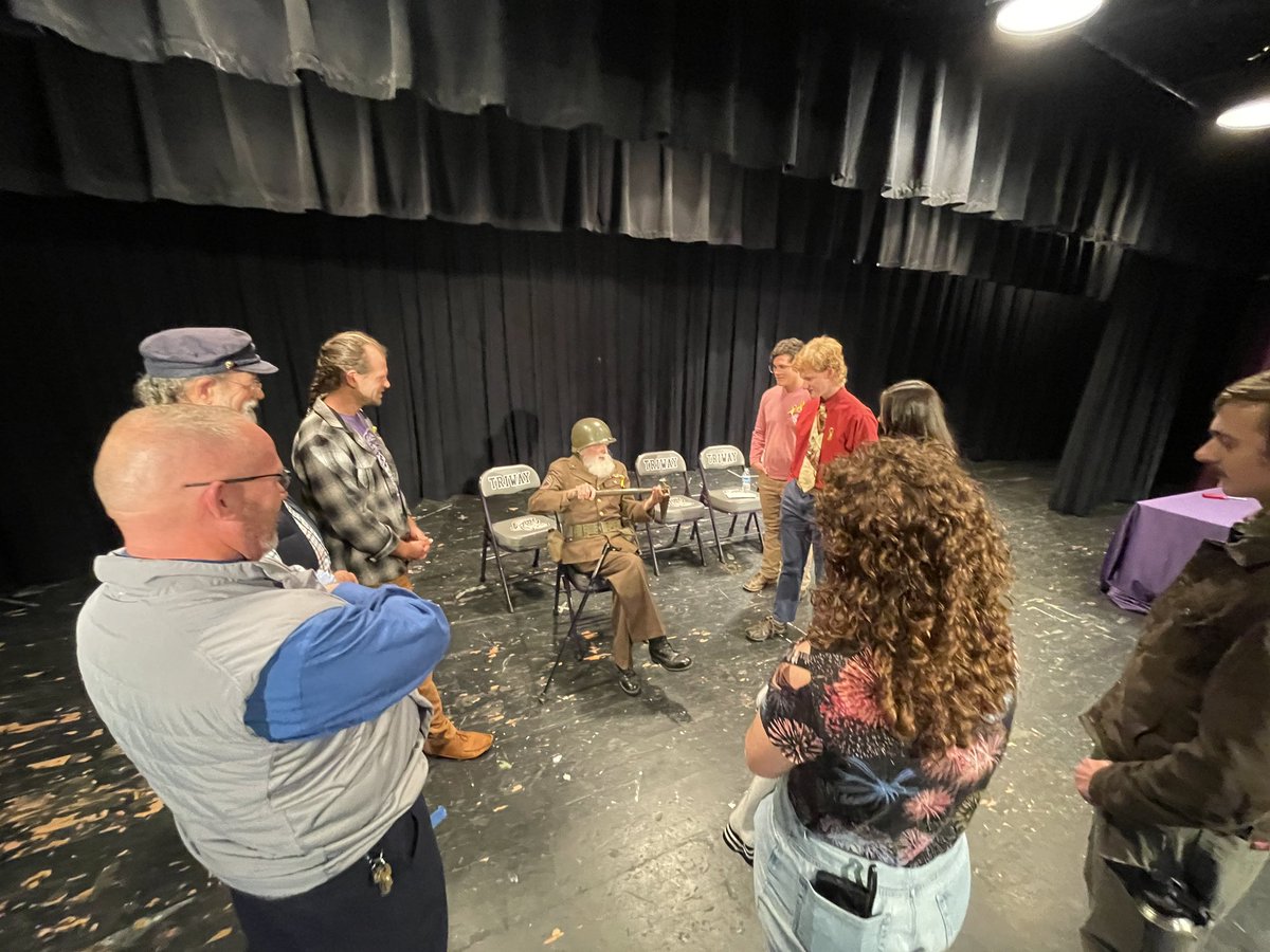Murray_Titan's tweet photo. Lloyd Boyer, WWII veteran, sharing his experiences with Triway students today at our Veterans Day assembly.
#VeteransDay #triway https://t.co/NAT83PO2mt