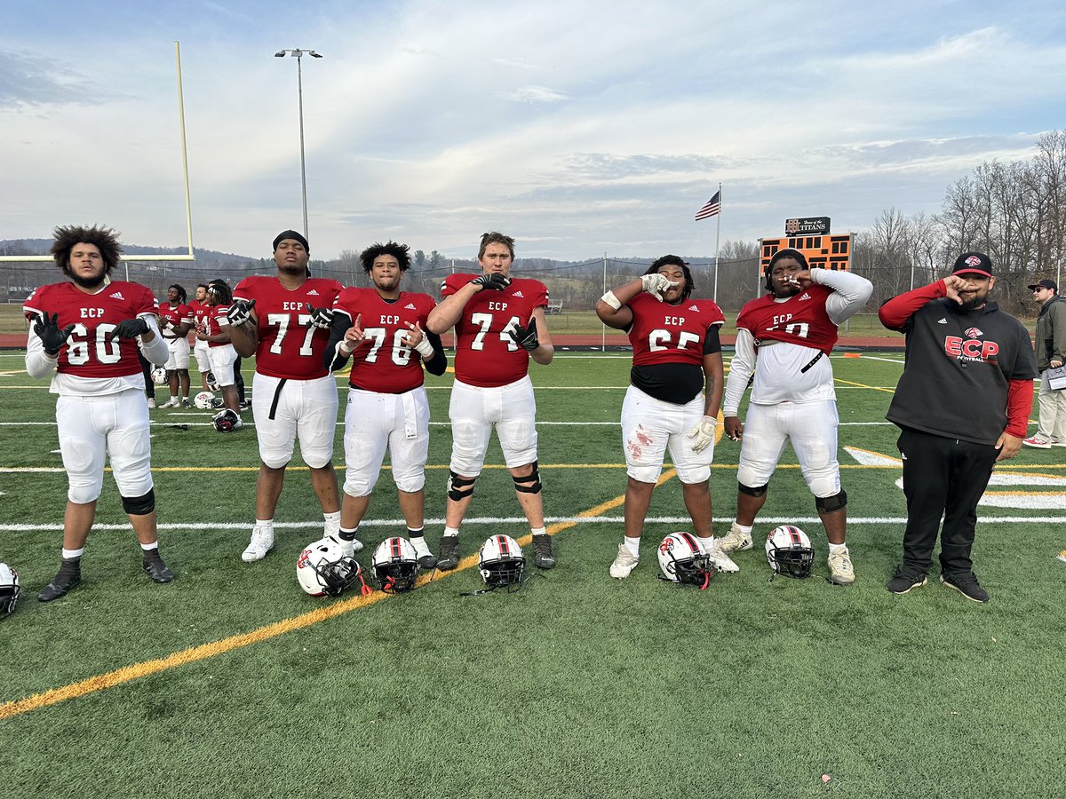 What a great season with these guys ! 8-1 to finish out the season!!!! It was a privilege to coach this group ! Very proud of these guys!! 🔥  ECP_Football <a href="/vohn_ka/">Ka'Vohn J Green</a> <a href="/chadhaughton75/">Chad E. haughton Jr</a> <a href="/Bighez_716/">Hezekiah Mercado</a> <a href="/Vincent_Werfl06/">Vincent Werfl</a> <a href="/TravonClark59/">Travon Clark</a> <a href="/a3dagod/">Aqil Meredith-Smith</a>  Thank You Fellas 🤝🏼