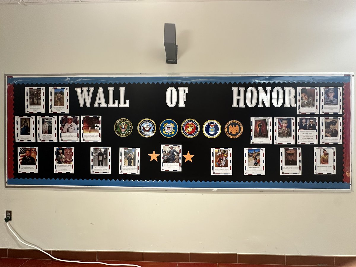 Mrs. Vargas (@kahn_library) on Twitter photo 🇺🇸Thank you veterans, for your courage and sacrifice. Our wall of honor, honoring our students families. Special thank you to our very own Mrs. Andrade-Gomez @jessica13297410 for her service in the U.S. Navy. ❤️🤍💙 <a href="/KahnElementary/">L. W. Kahn Elementary</a> <a href="/dallasschools/">Dallas ISD</a> 🇺🇸Thank you veterans, for your courage and sacrifice. Our wall of honor, honoring our students families. Special thank you to our very own Mrs. Andrade-Gomez @jessica13297410 for her service in the U.S. Navy. ❤️🤍💙 <a href="/KahnElementary/">L. W. Kahn Elementary</a> <a href="/dallasschools/">Dallas ISD</a>