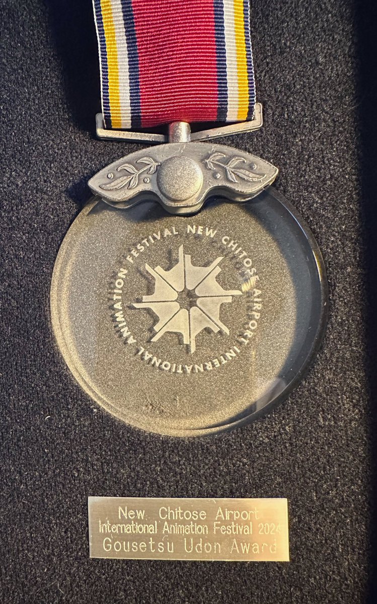 Thank you so much <a href="/airportanifes/">新千歳空港国際アニメーション映画祭</a> for awarding my film “Happy Green” the Gousetsu Udon Award! On top of that, we got a huge supply of udon! 🍜❤️

Thanks to my sound designers Holly Waxwing and Isabel Watson for working with me on this film! <a href="/hollywaxwing/">Holly Waxwing</a>