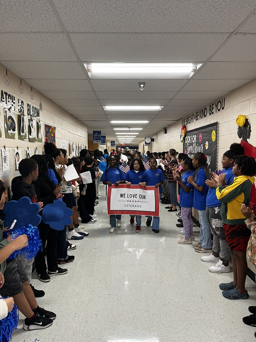 Compton 5th Grade tweet media