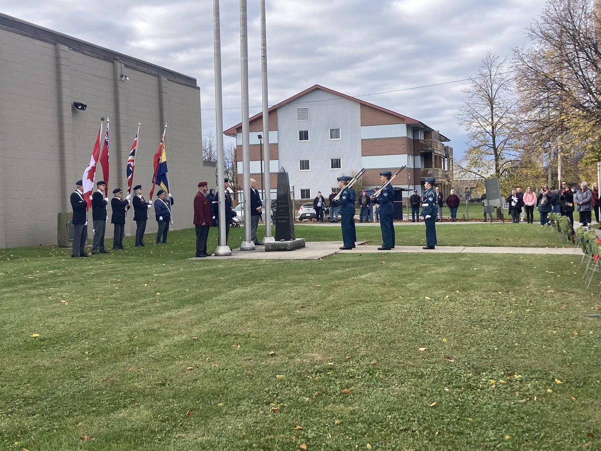 Remembrance Day Vigil by our 87 Eagle  <a href="/AirCadetsOPC/">Air Cadet League ON</a> for the <a href="/RoyalCdnLegion/">The Royal Canadian Legion</a> Branch 4 <a href="/Welland/">City of Welland</a>’s ceremony.
#RememberanceDay2024 #LestWeForget