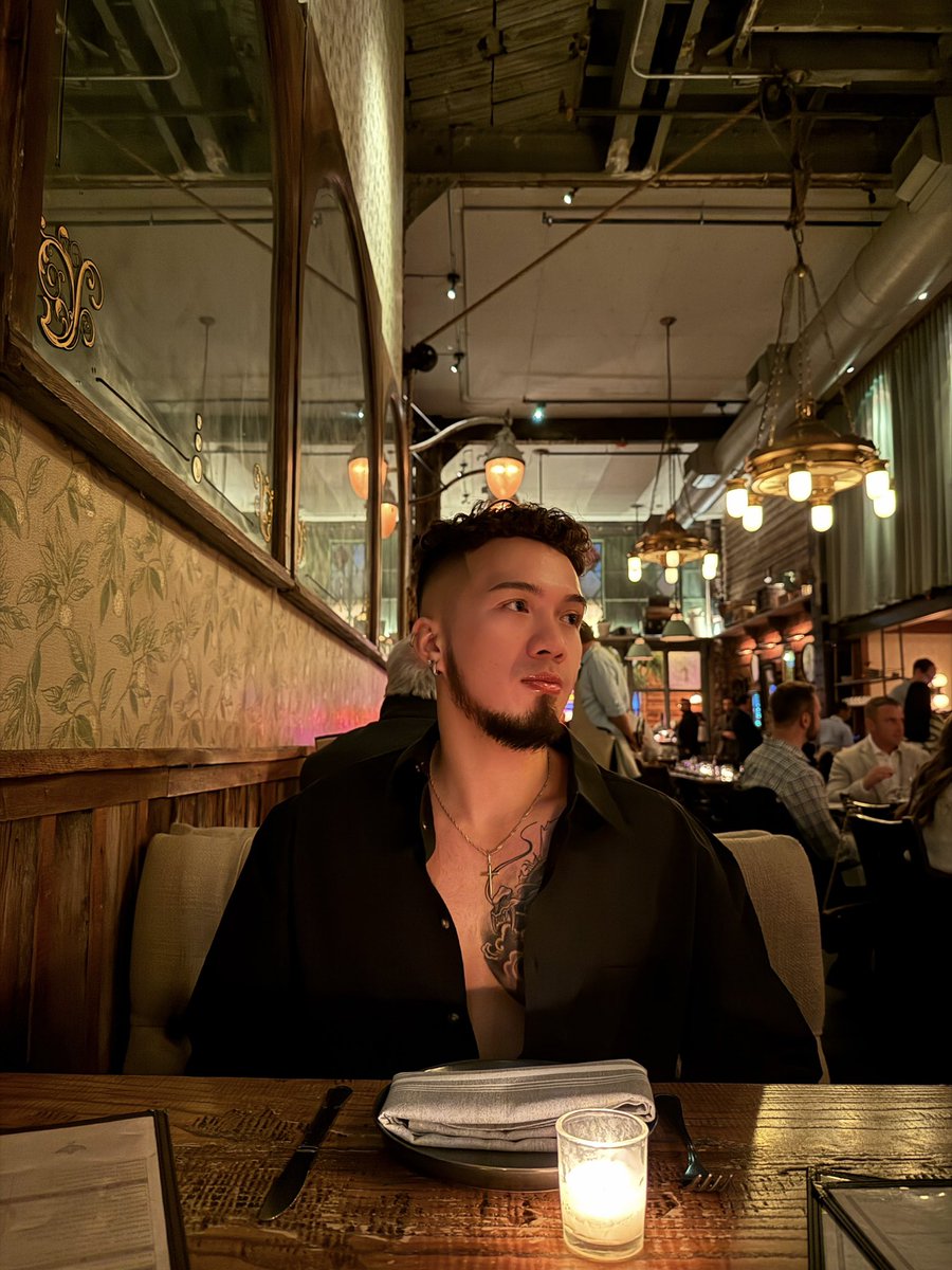 HuynhhPeter's tweet photo. just getting things started… 11/16 🦂🖤 https://t.co/NKRW6OJ3vs
