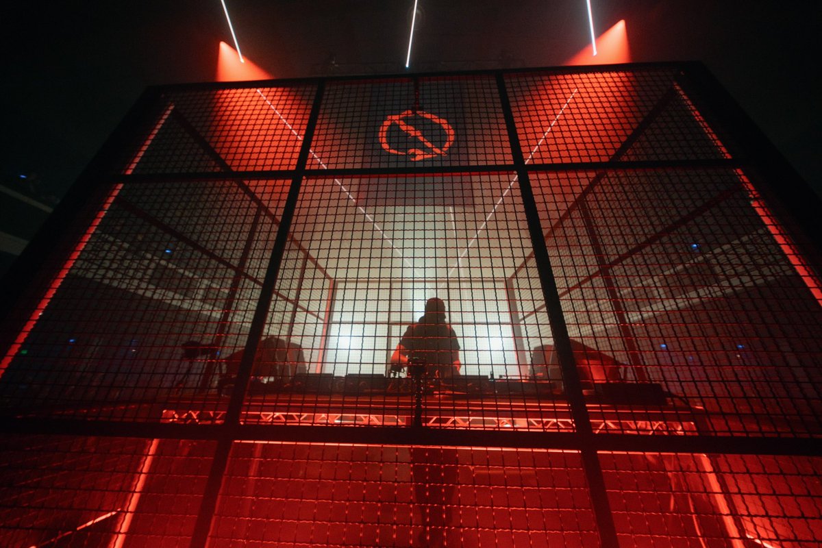 TeamBandL's tweet photo. The Outlaw 🚫 
DJ Snake’s new alias took over the Shrine LA last night https://t.co/sA6BZGL0UZ