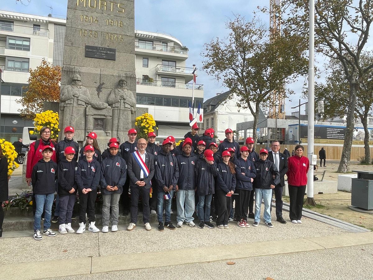 Collège de Tréfaven tweet media