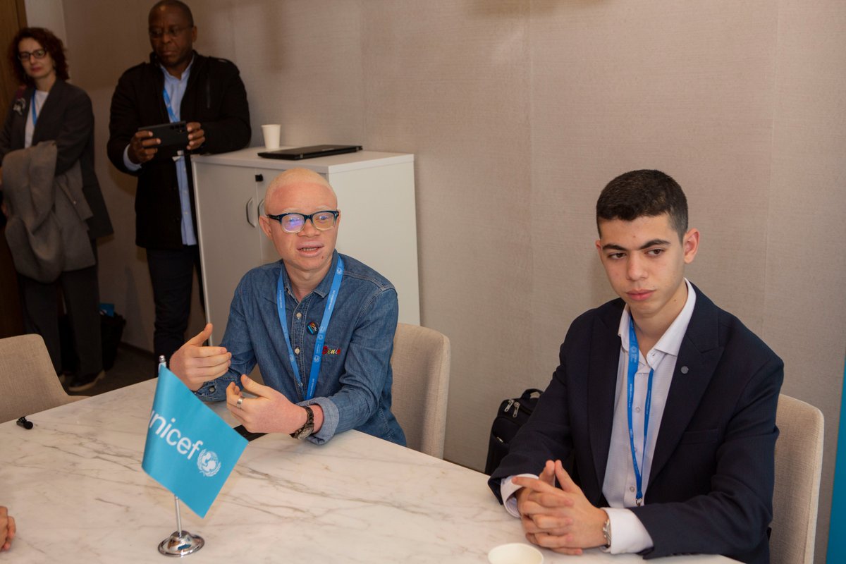 UNICEF (@unicef) on Twitter photo At #COP29, UNICEF Youth Advocates Emmanuel, Ferida, Nazokat, and Rasul met with <a href="/unicefchief/">Catherine Russell</a> Catherine Russell and shared this message:
They want to see a future where children are heard and included in all climate decisions that affect them.
We need urgent #ClimateAction. At #COP29, UNICEF Youth Advocates Emmanuel, Ferida, Nazokat, and Rasul met with <a href="/unicefchief/">Catherine Russell</a> Catherine Russell and shared this message:
They want to see a future where children are heard and included in all climate decisions that affect them.
We need urgent #ClimateAction.