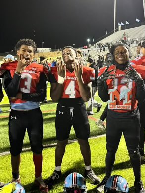 Darron Deuce Moore (@deucedarron) on Twitter photo Calm 🤫 before the storm ⛈️ @CamronT0830  <a href="/Quarren12/">Quarren “Q” Boyd</a> Calm 🤫 before the storm ⛈️ @CamronT0830  <a href="/Quarren12/">Quarren “Q” Boyd</a>