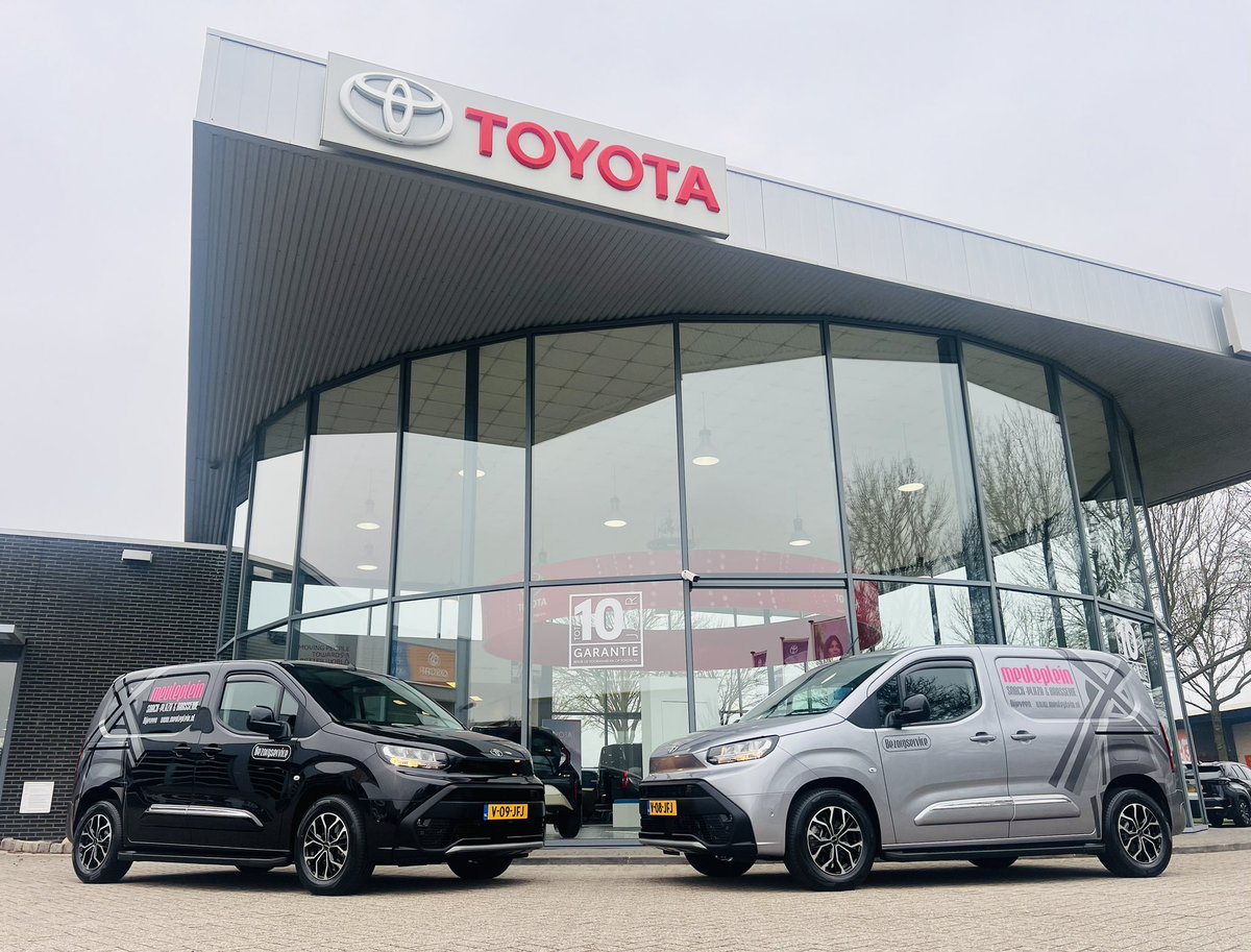 Vorige week 2 elektrische PROACE City’s mogen afleveren aan Snack-Plaza &amp;  Brasserie Meuleplein. Custom-made met diverse accessoires en door Klinkhamer Reclame voorzien van herkenbare en opvallende bestickering.

Wederom een mooie samenwerking. 

Bedankt voor de opdracht!