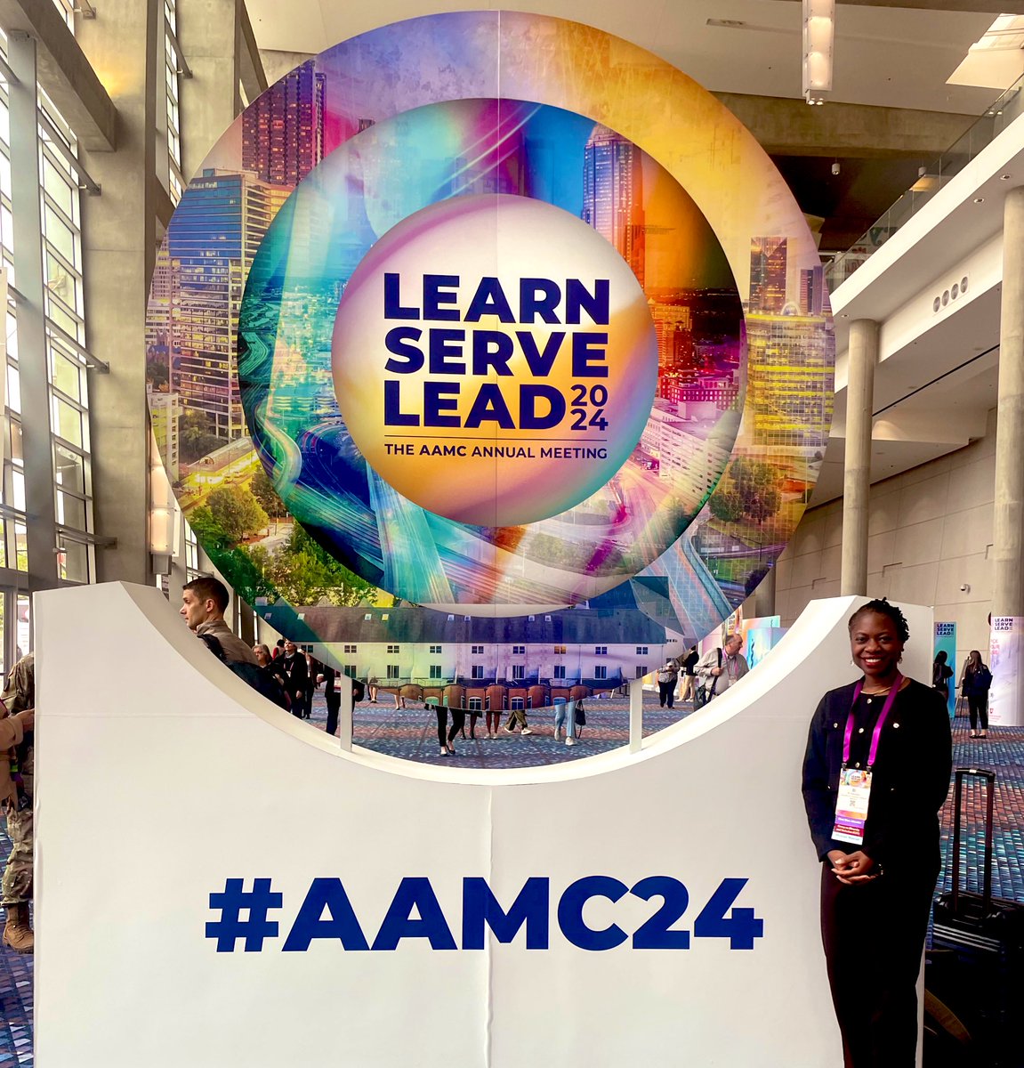BAAwo_MD's tweet image. Dear #AAMC24–

As a first-time attendee, thank you all for a transformative experience. I leave with the renewed heart of seeking innovation, empowering others and building community. Until next time!👌🏾