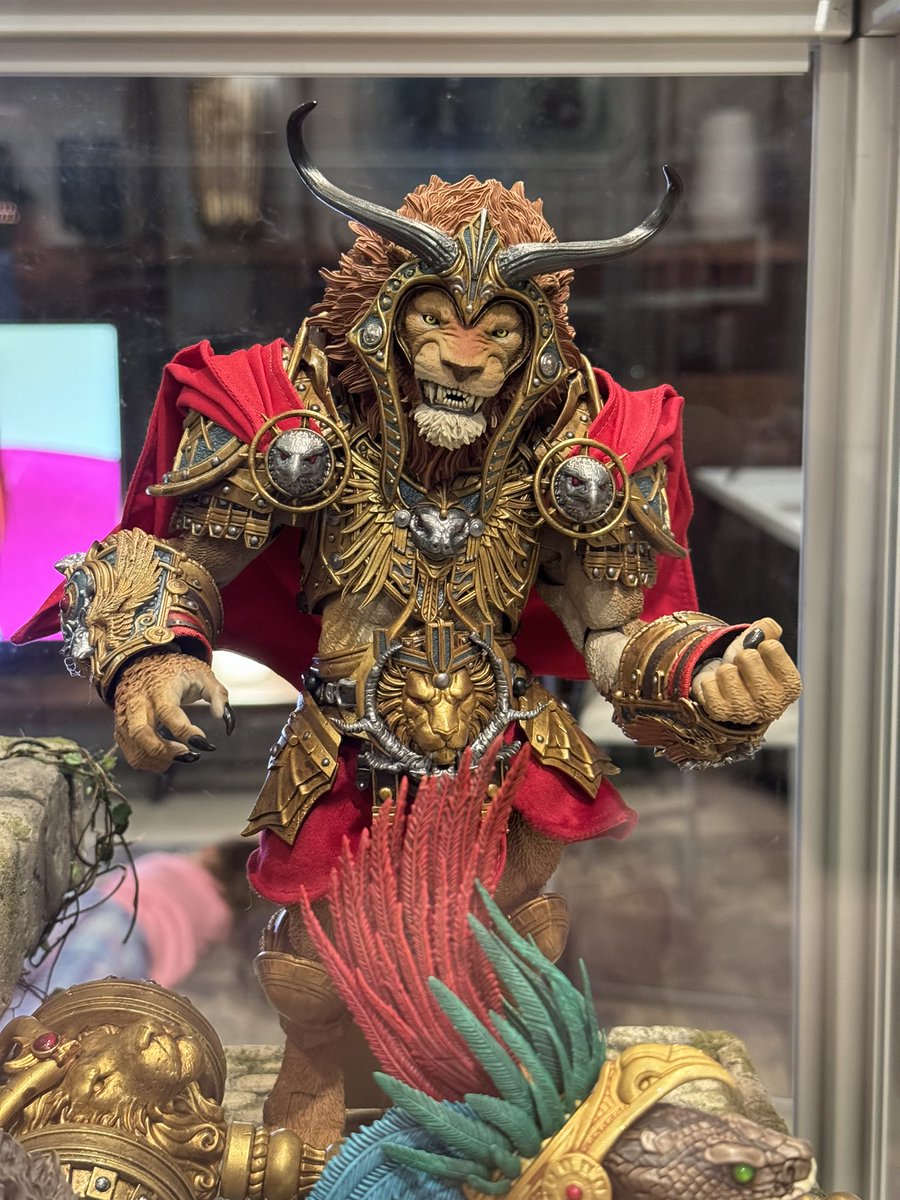 crasis's tweet photo. Reign of the Beasts is an impressively unique and vibrant #MythicLegions wave. Some unexpected engineering and design choices here. https://t.co/GK1tt4sryC