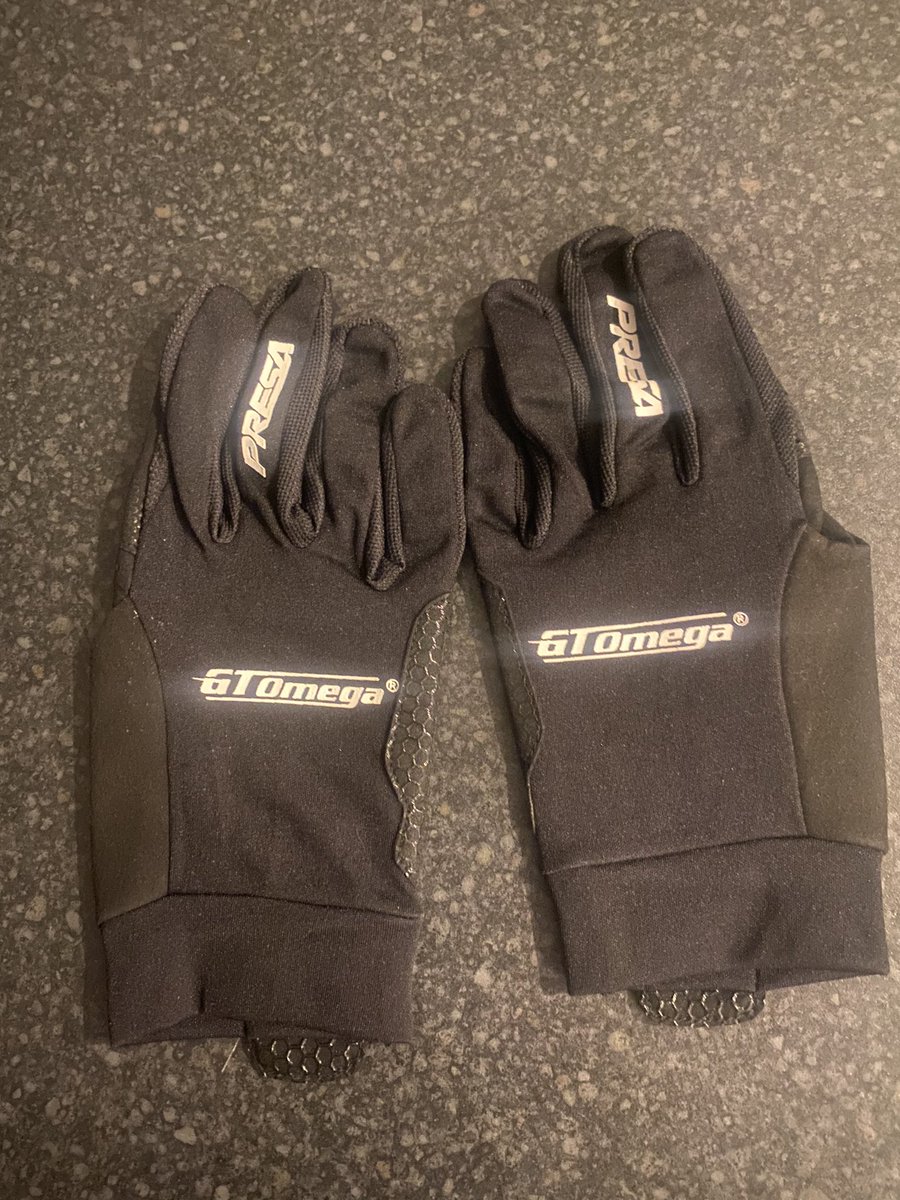 Thanks to <a href="/GTOmegaRacing/">GT Omega</a> for these amazing race gloves
<a href="/WAcadEsport/">Wilmington Academy Esport</a>