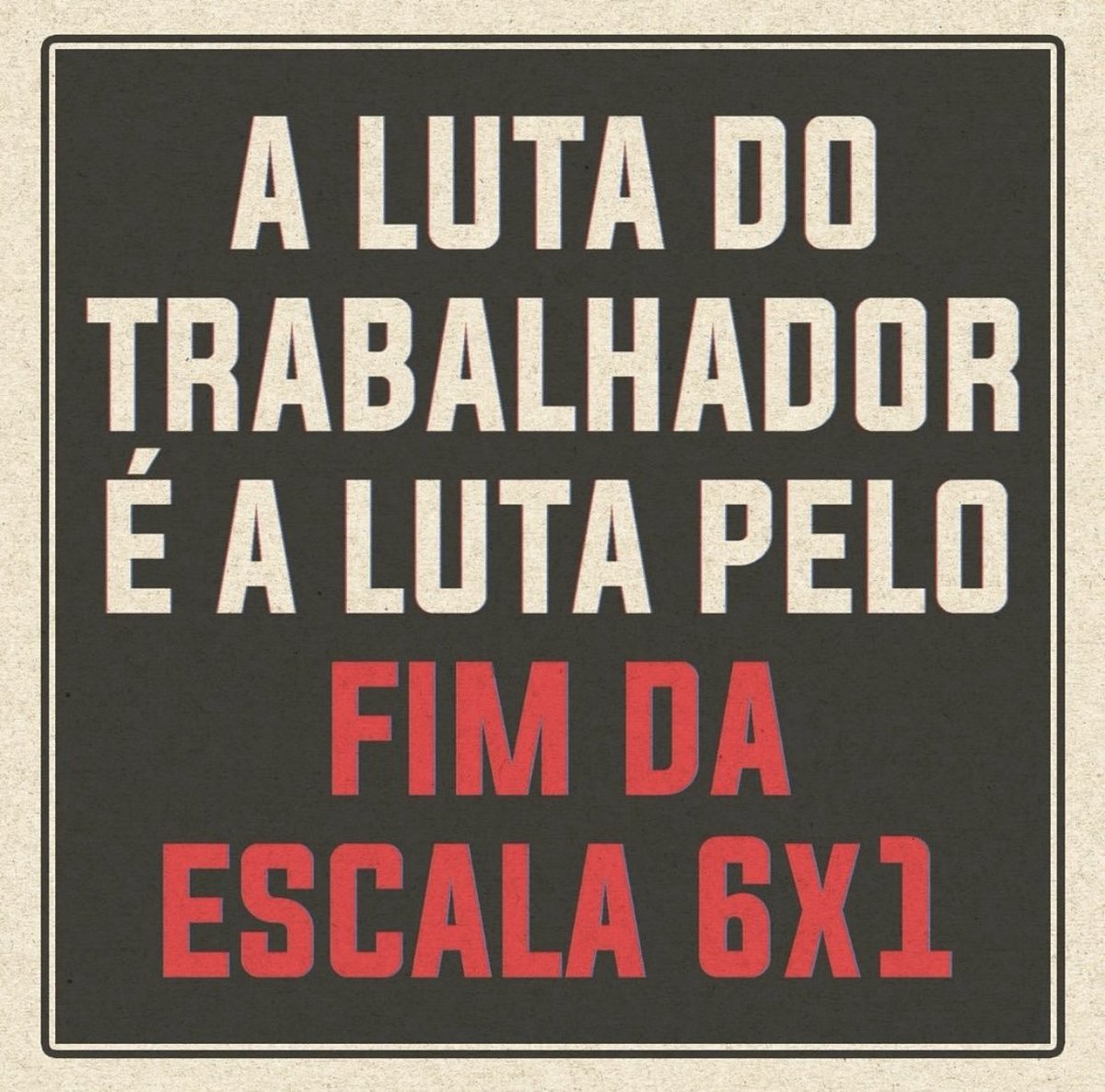 taylorswiftbr's tweet photo. PELO FIM DA ESCALA 6x1!

A PEC, de autoria da deputada @ErikakHilton, que visa acabar com a jornada exploratória em que muitos brasileiros se encontram hoje, trabalhando seis dias por semana e folgando apenas um, precisa da assinatura de pelo menos 171 dos 513 deputados federais ou 27 dos 81 senadores para começar a tramitar.

Essa escala impacta diretamente a qualidade de vida, aumentando os níveis de estresse, cansaço e afetando a saúde mental das pessoas.

Isso não só compromete a produtividade no ambiente de trabalho, mas também pode resultar em problemas sérios de saúde, como distúrbios do sono, doenças cardíacas e esgotamento emocional. 

Assine a petição a favor do FIM da Escala 6x1: https://t.co/aU4Qk5wBIJ