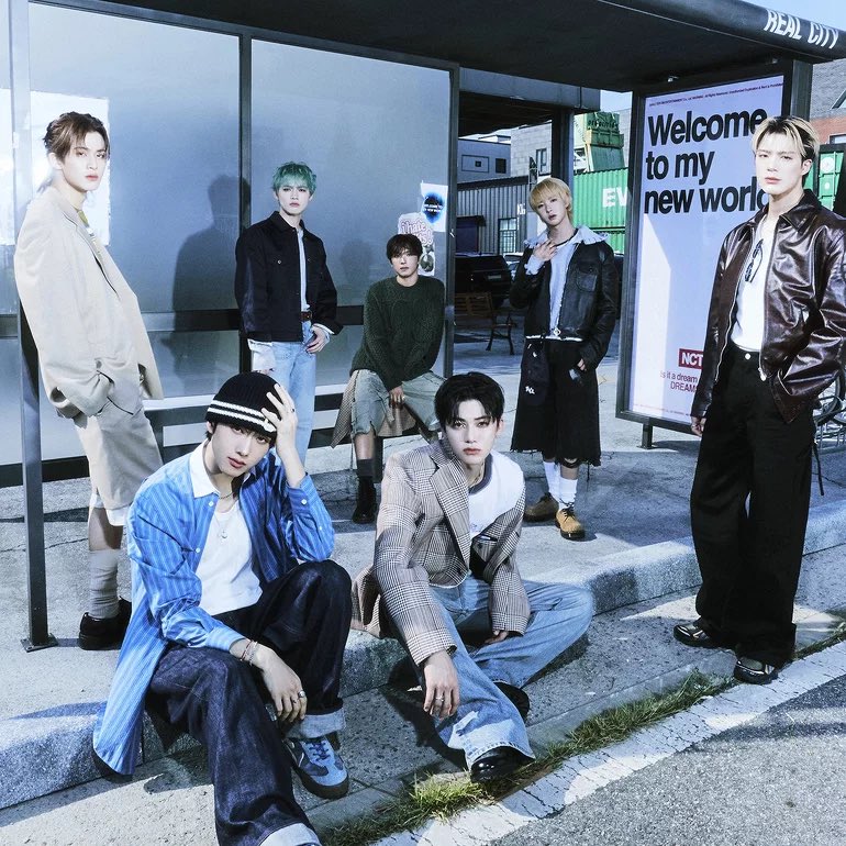 kchartsmaster's tweet photo. “DREAMSCAPE” by NCT DREAM (@NCTsmtown_DREAM) debuts at #3 on the Worldwide iTunes Album Chart. https://t.co/Eu8snXDSCL