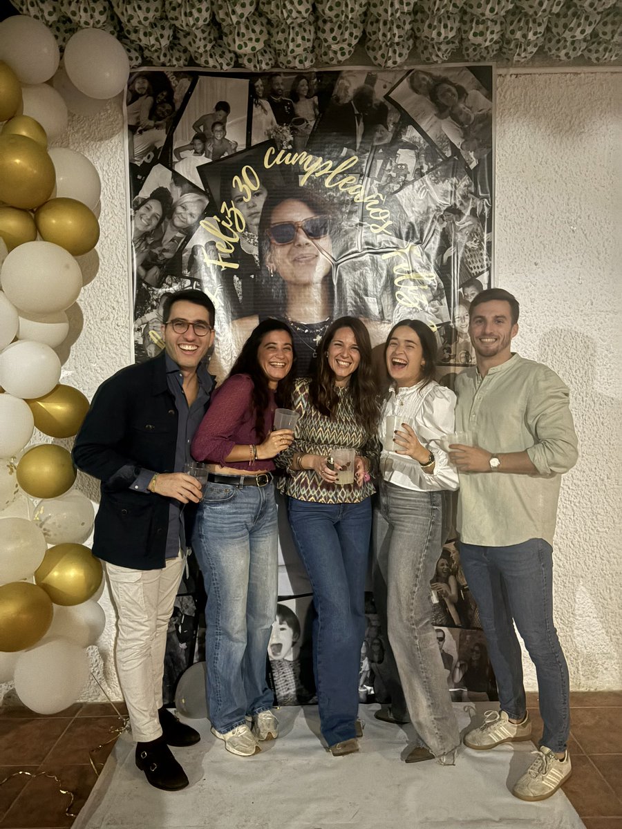 Angelrota7's tweet image. 444 (La señal)⚡️