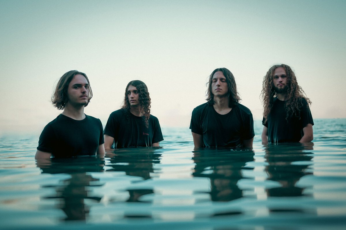dbmagazine's tweet photo. French post-metal dynamists, Septaria, say the quiet part (and loud part) out loud on debut "Astar."
https://t.co/dSqEDwWSrk #Septaria https://t.co/pc0kyW8r5H