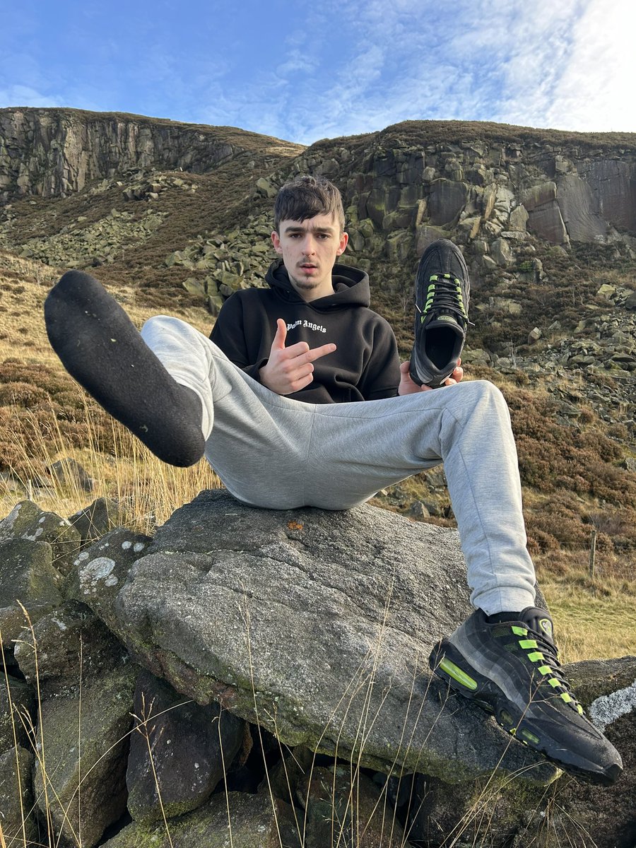 toby_master1's tweet photo. You losers can’t resist the urge to submit to my powerful presence🤑

Get in my dms and serve https://t.co/8xHV9otpB3