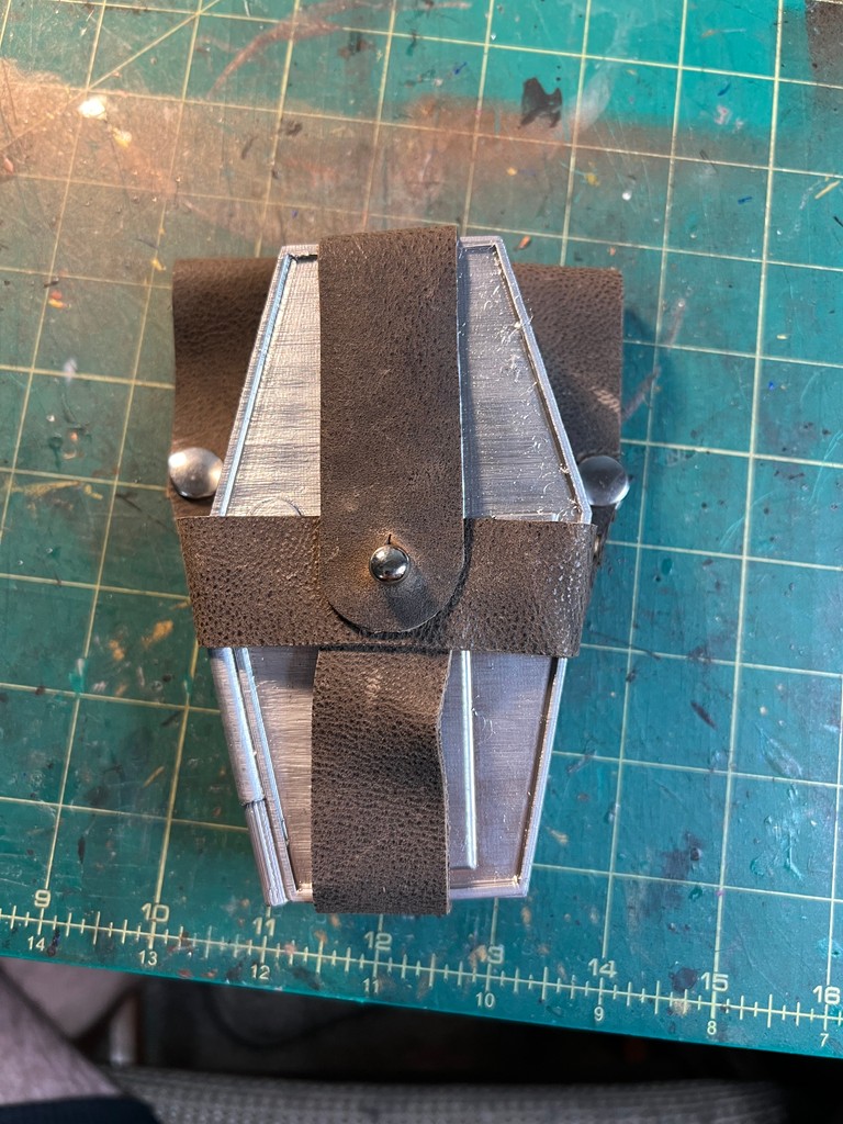 amrodsarmory's tweet photo. Have you seen the Tali Ender Sabacc Case?

Get yours at https://t.co/YMHjM7mZ7p

#amrodsarmory #galaxiesedge #batuubound #galacticstarcruiser #halcyon⁠ #starwars #disneyworld #starwarscosplay #starwarsprops #starwarsfashion #starwarsgalaxysedge #batuu  #sabacc https://t.co/2WTlGLjSKG
