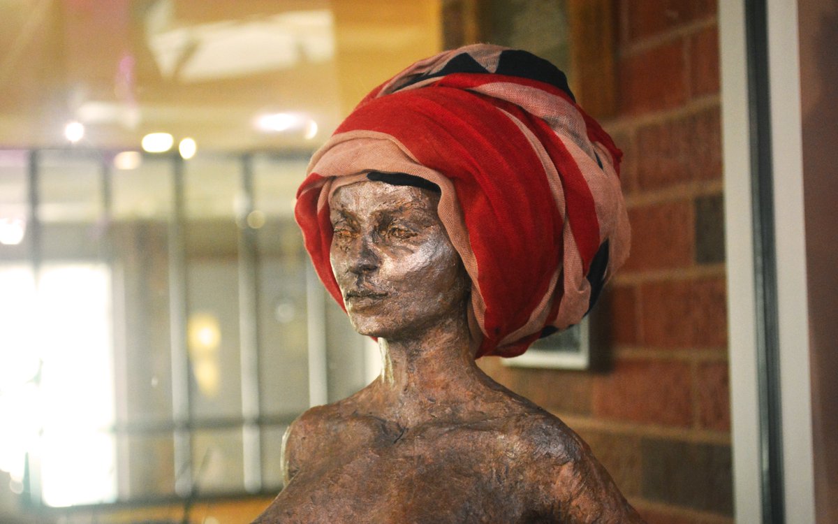 On this #VeteransDay, #StephensCollege honors the brave people who have served. A new statue titled "pledge of allegiance" stands outside of  Mission Promise Kept paying homage to female veterans who have experienced military sexual trauma. Created and donated by Toni Reinis '67.