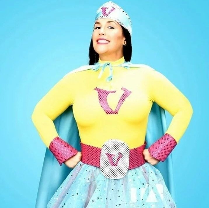 aqui_angelica's tweet photo. Peticion para que @MarvelStudios haga una série con la #SuperVale ❤️
Pongan sus firmas abajo 😊
#AngieCumple39
@angelicavale https://t.co/h1YsvQoXhX