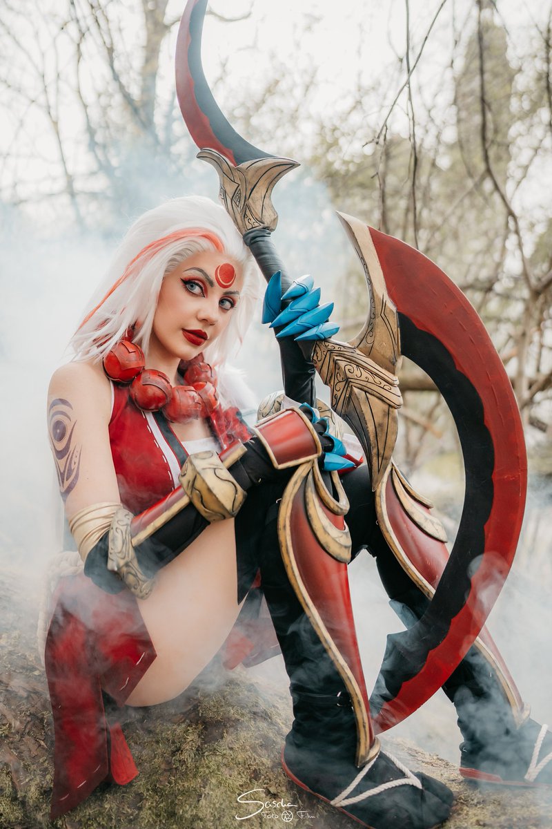 Snippycosplay's tweet photo. The moon will rise and the night will last forever 🌕

📸 by foto_sascha
_________________________
#LeagueOfLegends #LoL #diana #RiotGames @riotgames @LeagueOfLegends @LoLGermany https://t.co/HhXmkVqU8M