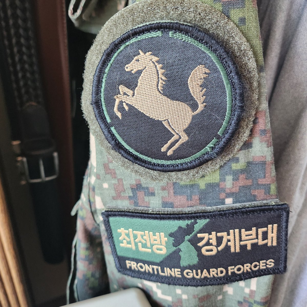 아들 휴가. 특급전사도 땄단다.
보고싶다. 울 리더
 #RM for #2024MAMAVOTE
 #방탄소년단RM
 #김남준