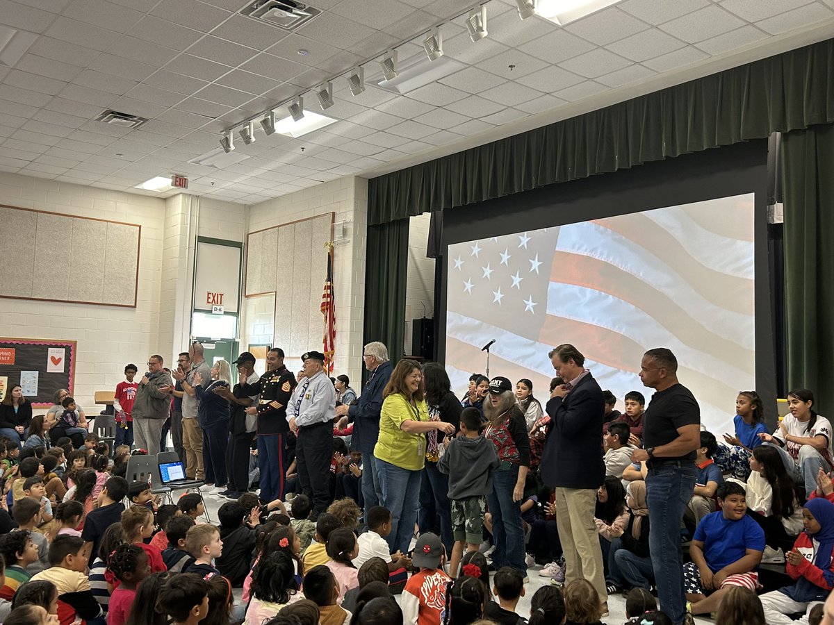 Nicole Makstutis tweet media