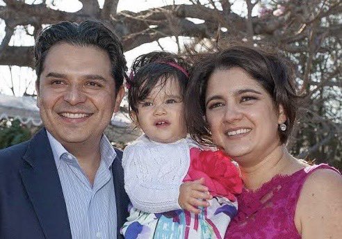 <a href="/JorgeRoHe/">Jorge Romero Herrera</a> <a href="/LuisaAlcalde/">Luisa Alcalde</a> Oiga <a href="/LuisaAlcalde/">Luisa Alcalde</a> no creo que quiera debatir? Ó si? Que va a decir una prófuga de los camiones? Arrabalera que grita como si vendiera elotes! Usted no tiene dignidad, ni valores, ni respeto por los matrimonios! Me gustaría q supiera lo que pensamos los mexicanos de su
