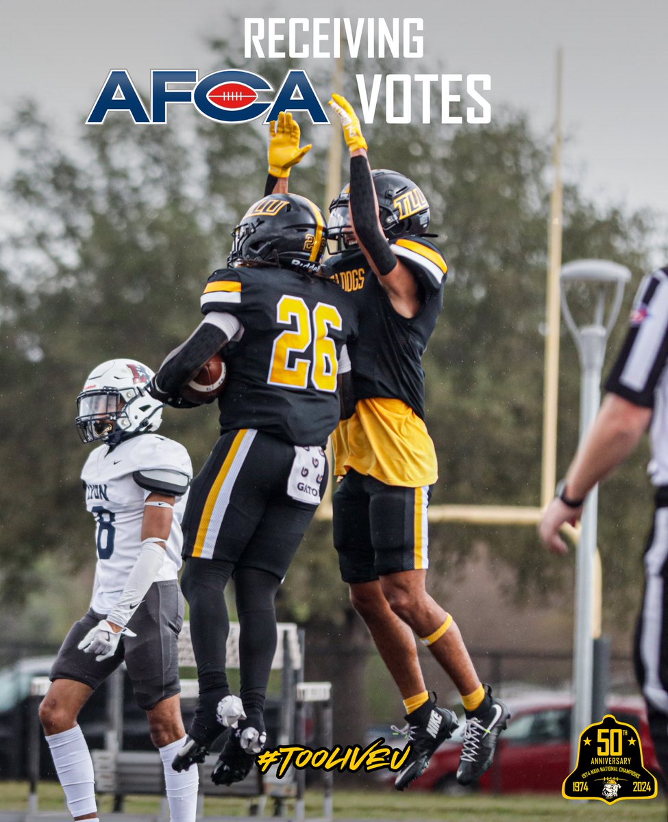 TLU_Football's tweet photo. More business to handle 🐶

#TooLiveU | #PupsUp https://t.co/zMZj3Rw0xz