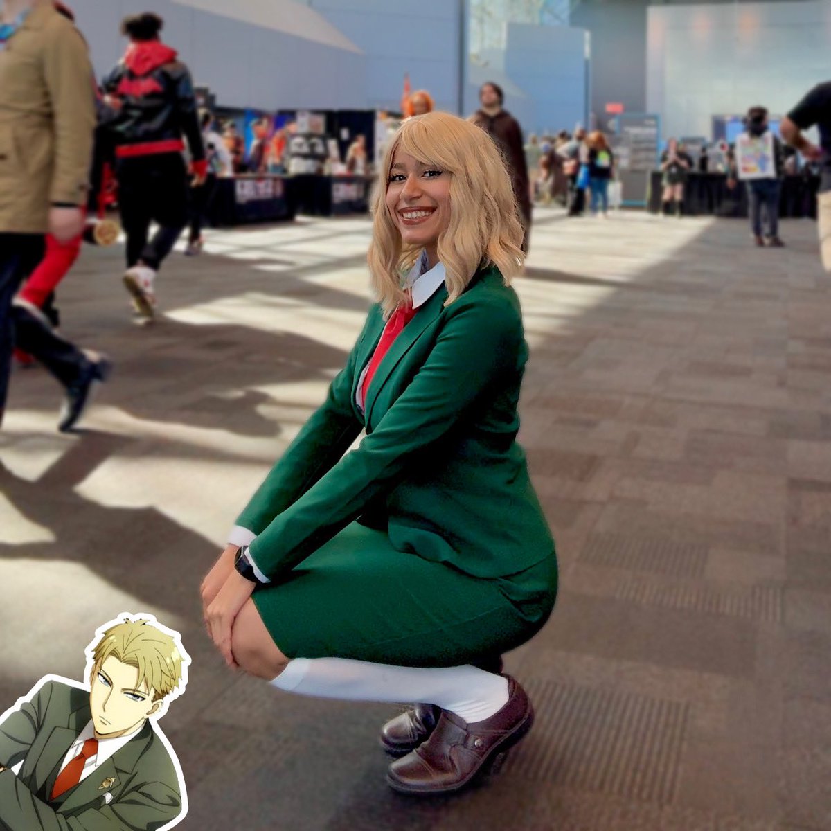also_araly's tweet photo. Loid Forger Cosplay ⭐️

#loidforger #loidforgercosplay #SPYxFamily #nycc #nycc2024 #newyorkcomiccon2024 #spyxfamilycosplay #femloidforger https://t.co/jD6FclmGWA