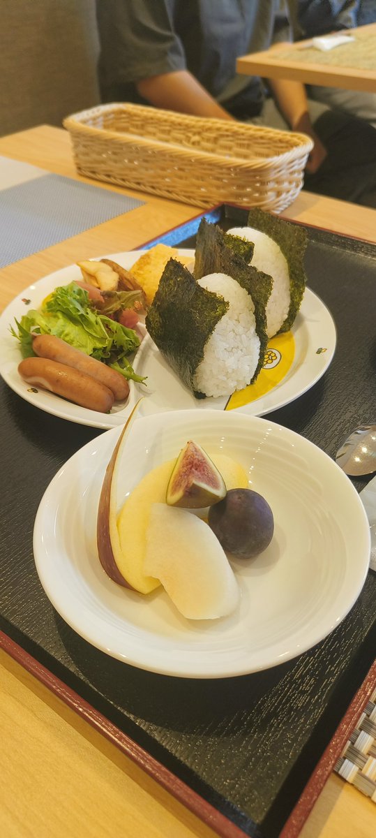 超オススメのスキーホテルです。部屋が広くて、施設も新しくて、レストランもおいしいです。🥰