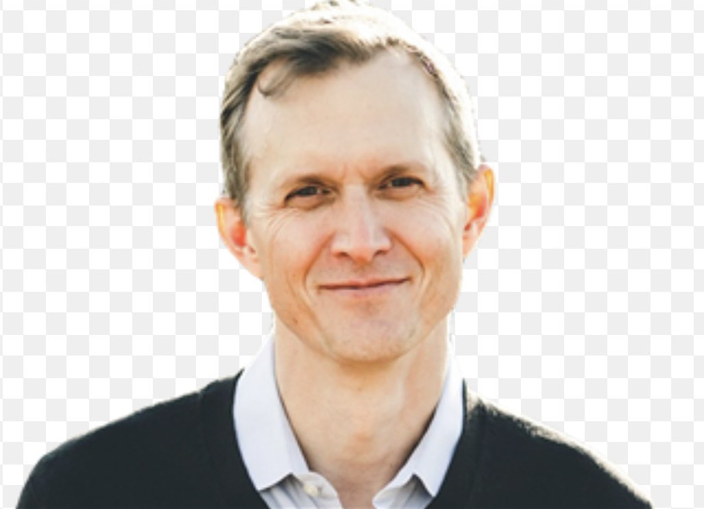 🚨BREAKING: In an important flip for the Democrats, George Whitesides has defeated incumbent GOP Rep. Mike Garcia in California’s 27th Congressional District. This hard-fought race is a big win for the Democrats!