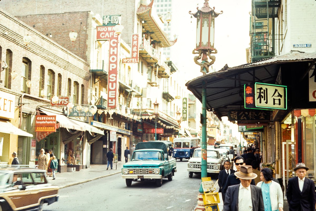 thomashawk's tweet photo. Found Ektachrome Slide, Chinatown, San Francisco, date stamped on slide October 1965 https://t.co/C1qoFCnzy6