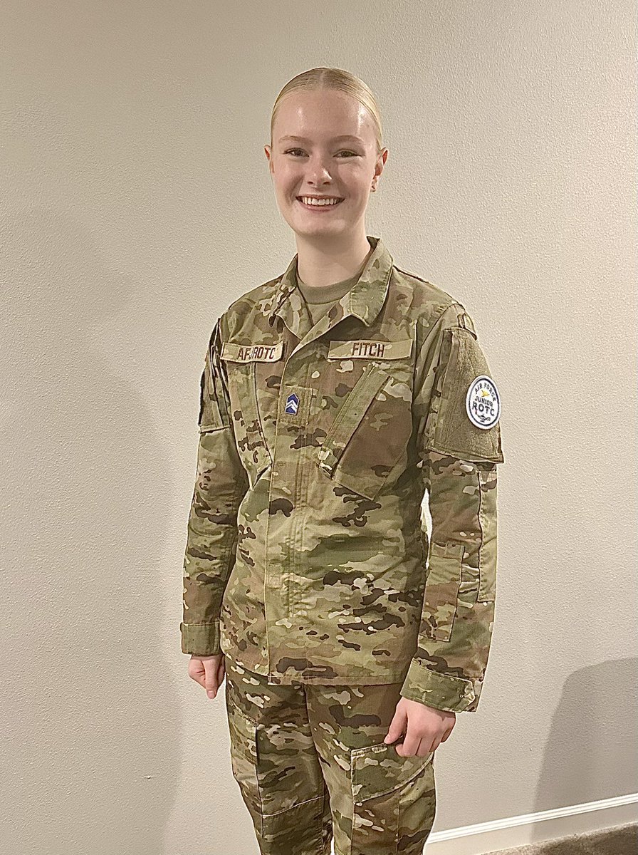 BrynnFitch2026's tweet photo. For Veteran’s Day, I want to thank everyone who has served our country. Special thanks to my Grandpa. I was able to go to Cedar Ridge retirement home & visit with some veterans, some great people. #JrROTC @AF_WSOC @ImYouthSoccer @ECNLgirls @SumnerSchools @USNavy @usairforce https://t.co/d9PMfq0CGh