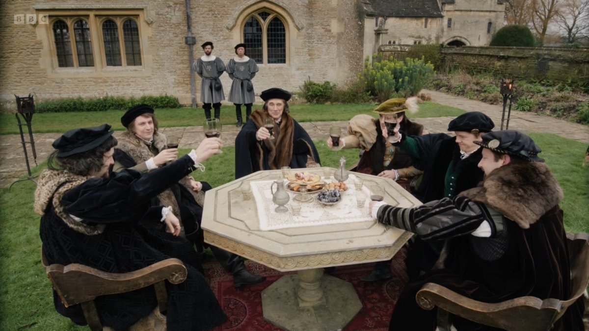 RobbingHoodUK's tweet photo. #WolfHallTheMirrorAndTheLight and theres a asian soldier in there too. more bbc race swapping tokenism https://t.co/SXZxNRfiGv