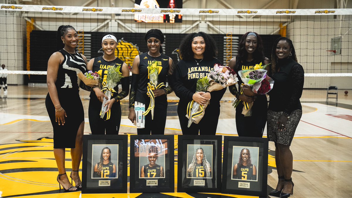UAPBLionsVB's tweet image. Forever Lady Lions ๐ฆโฝ๏ธ๐
Honoring Seniors: Arah Anoma, Keaundra Sykes, Laila Fortson, Zykia Jones ๐