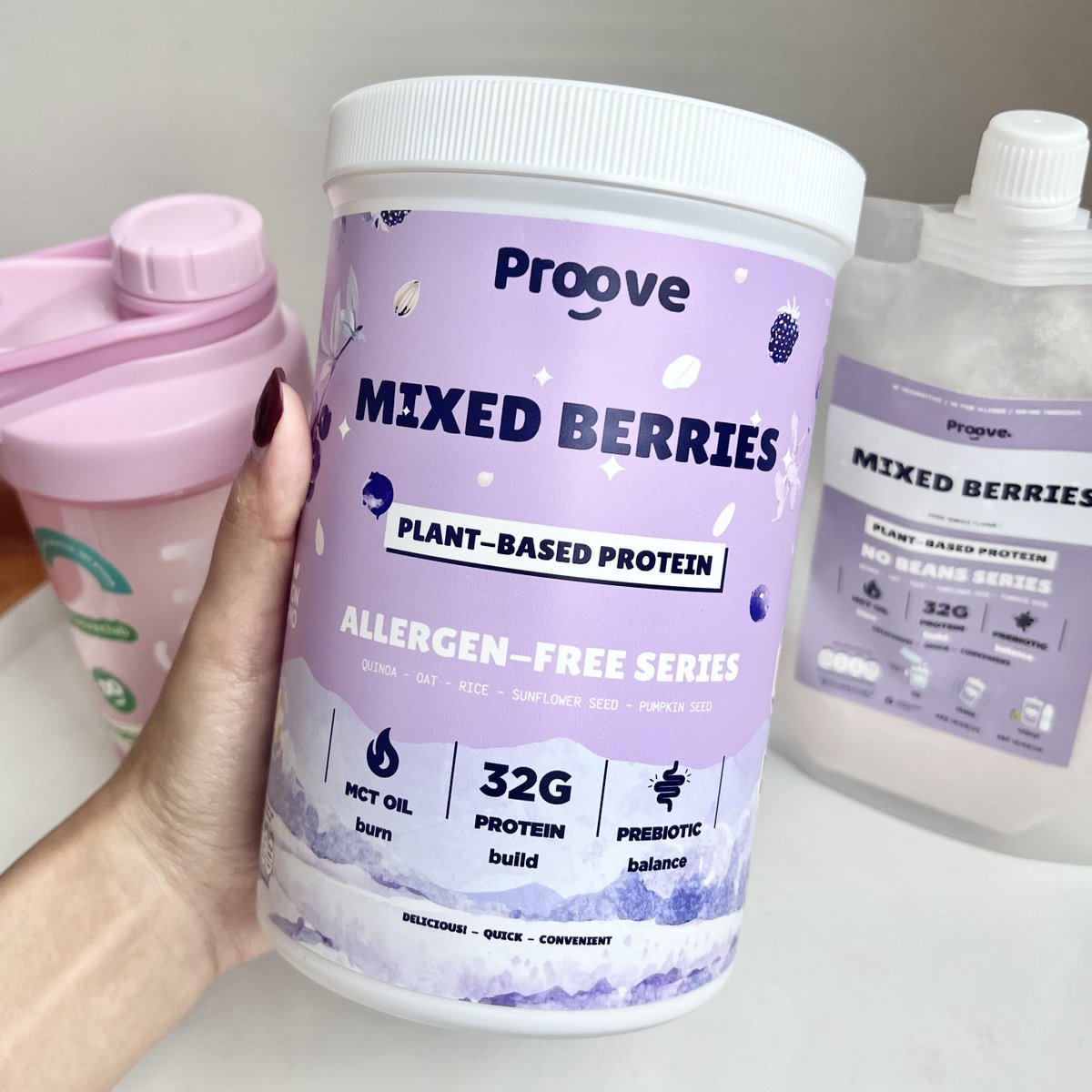 plengssp's tweet photo. เป็นโปรตีนพืชที่โคตรลื่นคอ! 💪🏻ของ #Proove สูตร Allergen-free สูตรไม่มีถั่ว ใครแพ้ถั่วไม่ชอบความสากคอ ทานสูตรนี้เลย เราชอบมาก เป็นสูตรจากการรับฟังผู้บริโภคด้วยนะ เขาพัฒนาเพื่อให้ทุกคนดื่มได้จริงๆ ทับใจอะ💖 แล้วรสมิกซ์เบอร์รี่คืออร่อยมากก เปรี้ยวหวานสดชื่นสุดๆ Proove ทำถึงอีกแล้ว! https://t.co/DgvTnuKHFH