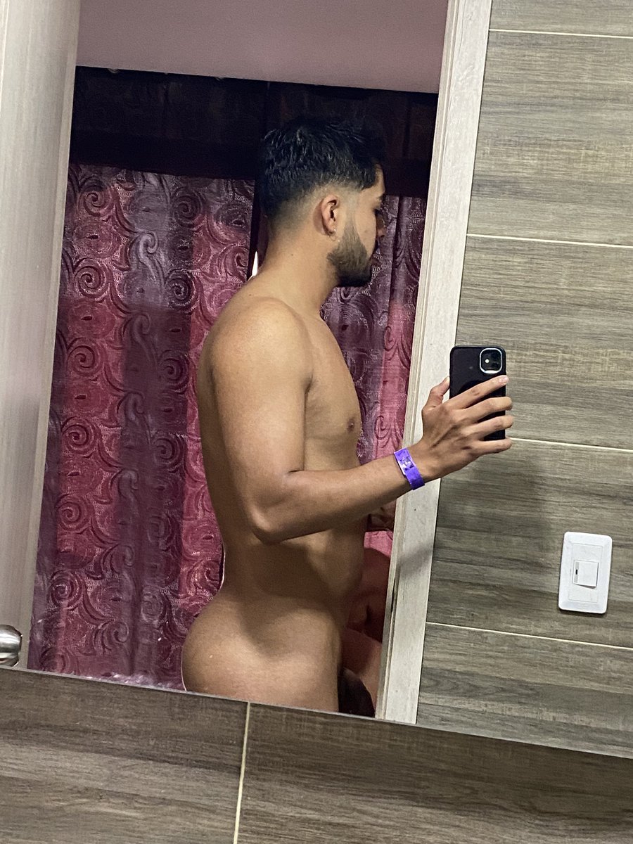 David0Davidg's tweet photo. Me pegue una culiada en este baño 🤤
Rt y subo video 😈 https://t.co/3GZHpqwJBU