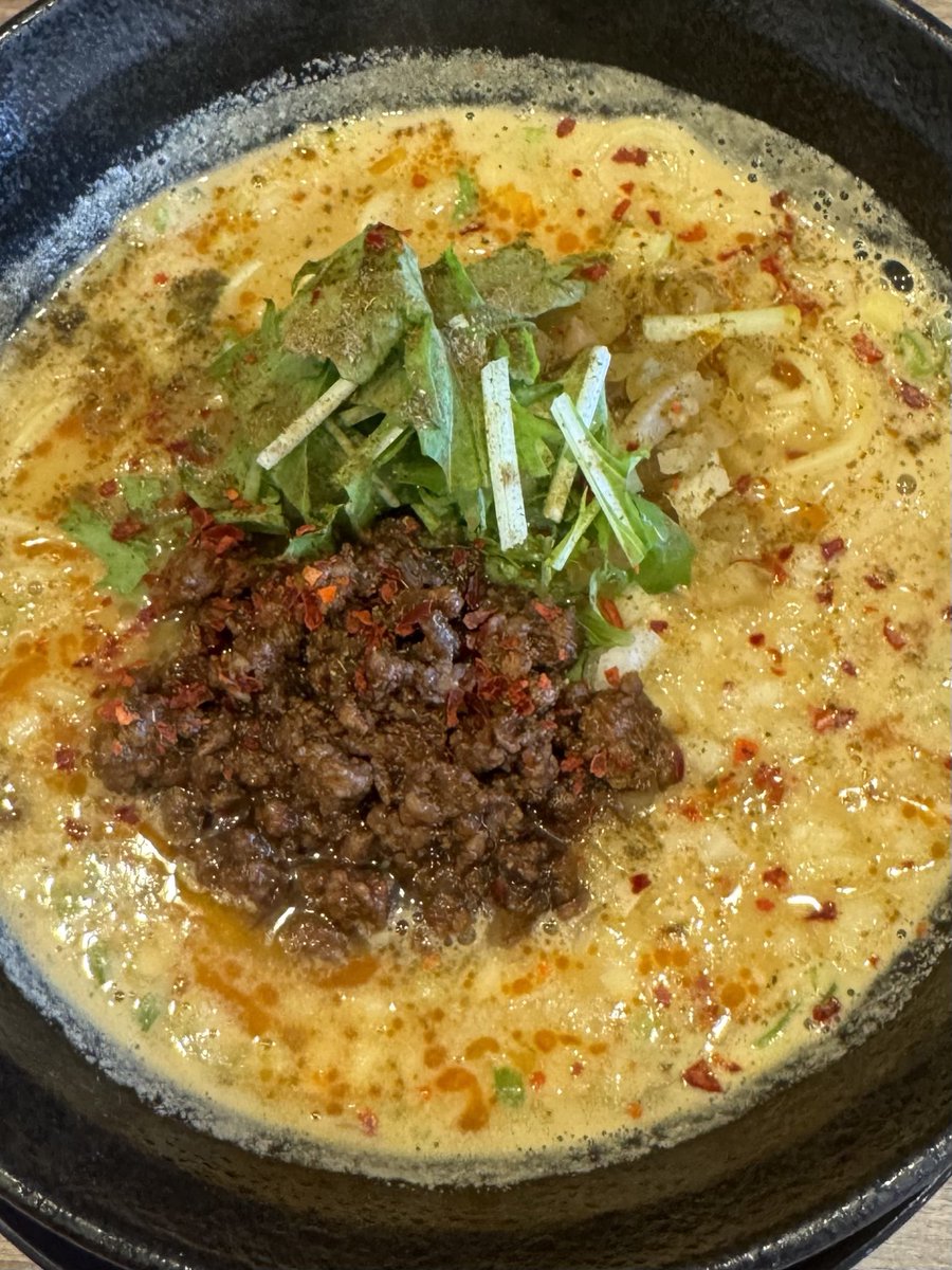 ajishio55's tweet photo. 駅南時代は濃厚なクリーミー担々麺にハマってずっと通っていたお店。弁天通りに移転後、今の東新潟駅近くにチャーハン専門店の佐咲として営業していたけど、担々麺専門店として今週復活リニューアル。やっぱりコレよ。待ち望んでいた人は多いのでは？ (@ 茉莉蔵 in 新潟市) https://t.co/pphetNZTRA https://t.co/fV7lixmpQC