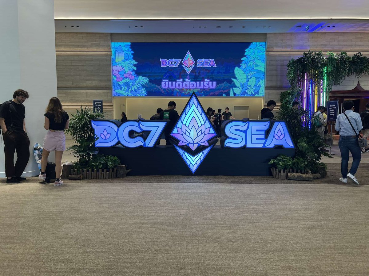 getpocket_'s tweet photo. GM Locals! Our founder has arrived at @EFDevcon in Bangkok! Excited to connect with the global Ethereum community and explore new opportunities for Local Coins. Letโs build the future of decentralized finance together! ๐ #Ethereum #Localcoins #DC7 https://t.co/T8lJVzvykx