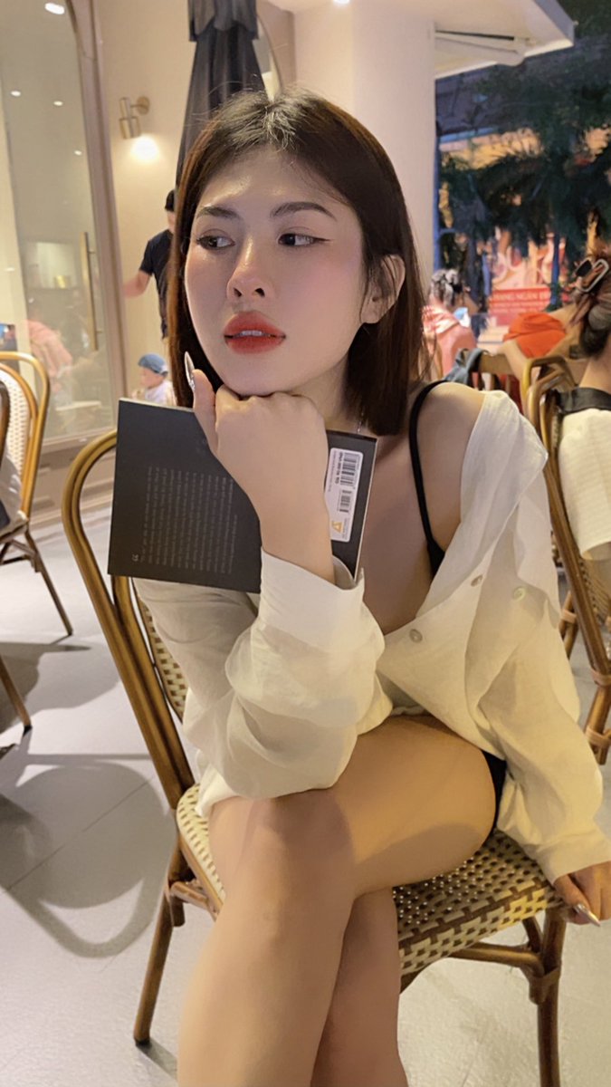 Hiền Bella tweet media