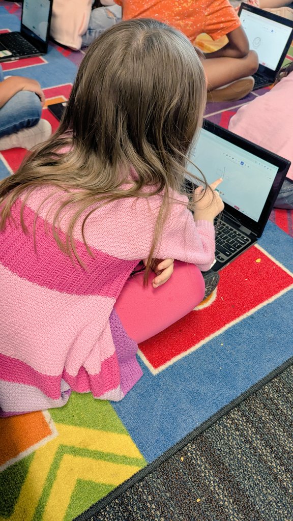Rockwall_ITS's tweet photo. Exciting day in kindergarten! ๐ Our @PullenElem math wizards are using @curipodofficial to showcase their knowledge and creativity. ๐งฎโจ It's amazing to see them confidently exploring numbers and shapes while having fun! #MathMagic #EdTech #KinderLearning #iloverockwallisd https://t.co/P3bwgt6C4M