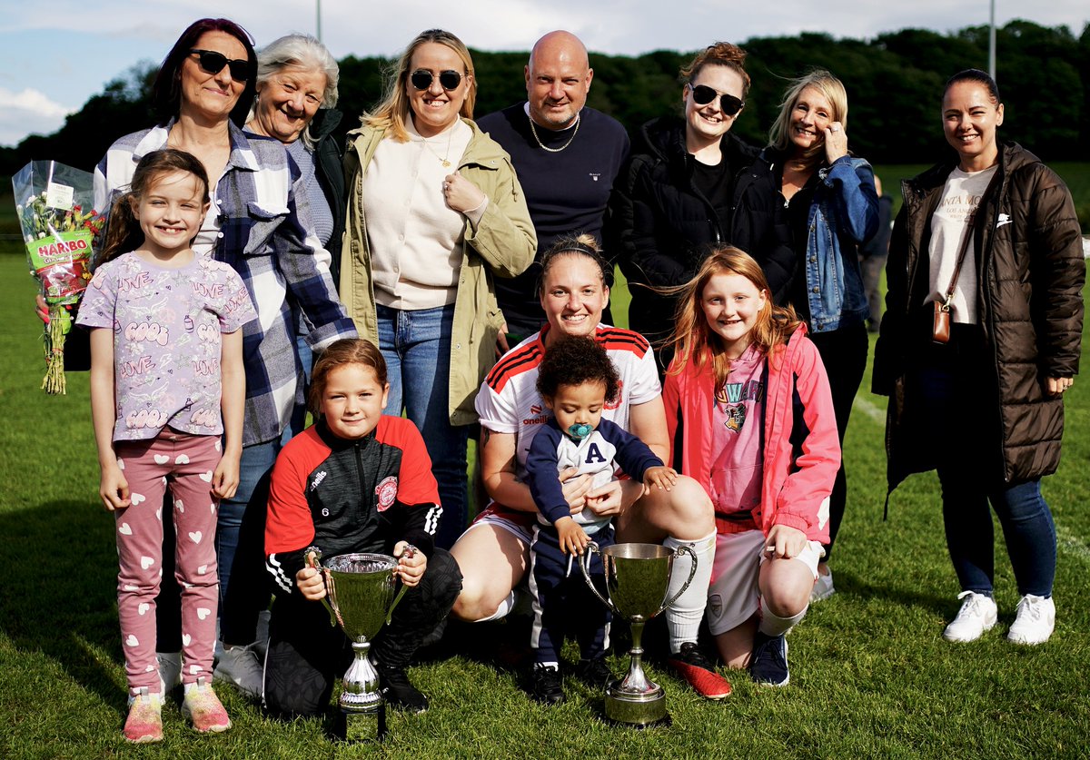 Player Departure ⚽️⚽️

We would like to thank Stacey McConville for everything she has given for the club 🔴⚪️

Stacey was part of the unbeaten treble side of last season and we will miss her. Thank you stacey ⚽️

#UTW