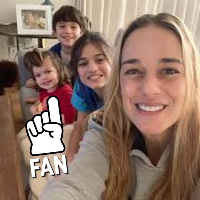 Por qué la niña que nació cuando Leopoldo Lopez estaba preso, se parece tanto a Marco Rubio ? Tiene la misma cara, un poco raro eso.