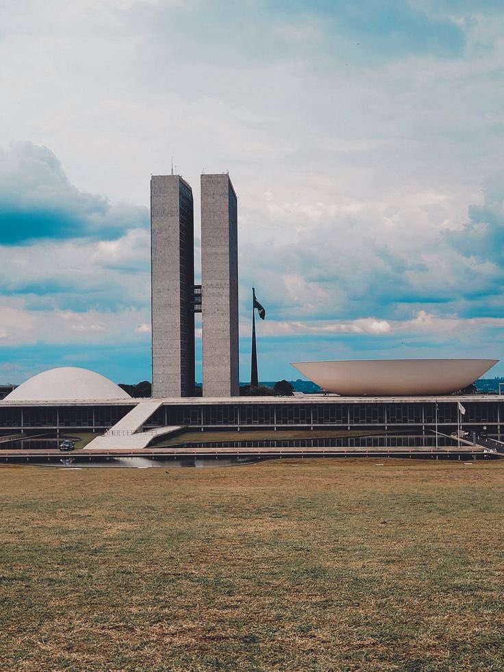 choquei's tweet image. 🚨AGORA: Sobe para 135 o número de deputados que assinaram a PEC para acabar com a jornada de trabalho 6x1 no Brasil.

São necessárias 171 assinaturas para que o texto comece a tramitar no Congresso Nacional e dar fim a escala exaustiva para os trabalhadores.