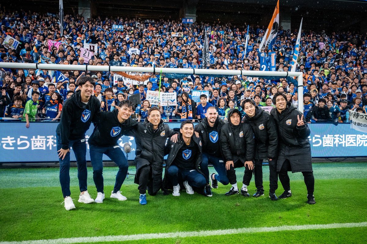 tsy344's tweet photo. レギュラーシーズン終了‼��
3位でプレーオフ進出決定‼️

そして今節も大きな声援ありがとうございました🙏

ラスト2試合もチーム長崎の力で勝ち抜きましょう💪

そして最幸な瞬間を皆で✨

#vvaren https://t.co/wJHB2dSlY6