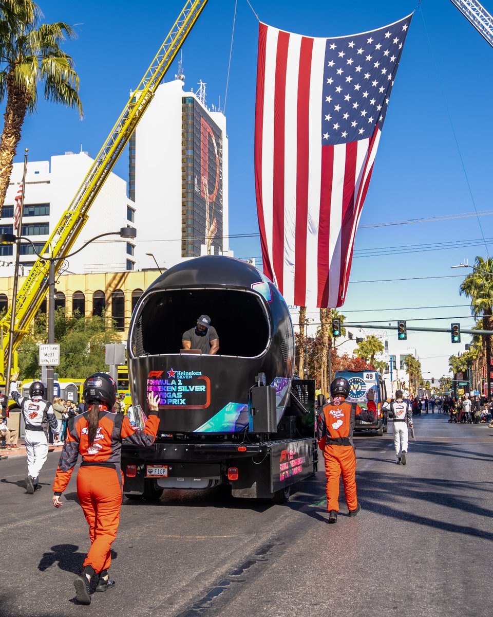 F1LVComms tweet media