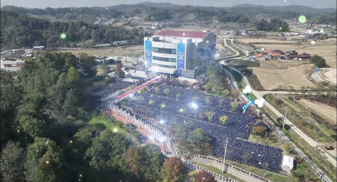 🔎 왜 목사님은 자신의 교회 교명을 바꾸었을까?🤔

🎓 목회자 수료생의 30초 인터뷰🎤 
“저는 주저하지 않고, 교회 이름을 성경에서 약속한대로 바꾸었습니다.“

📺자세히보기
👉🏻 youtube.com/shorts/T-Q8SY0…