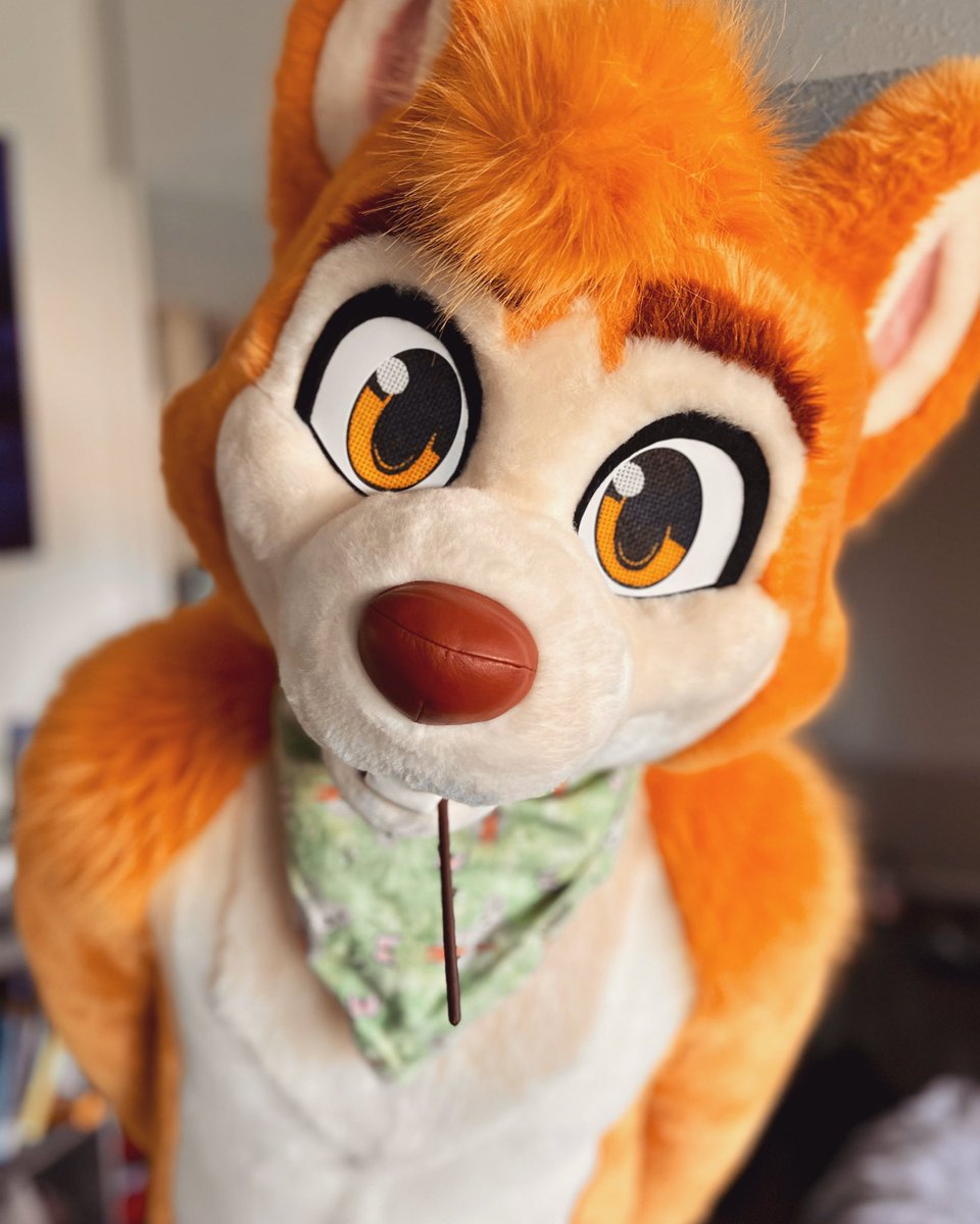 It’s #pockyday! Would you maybe wanna share a pocky with me?