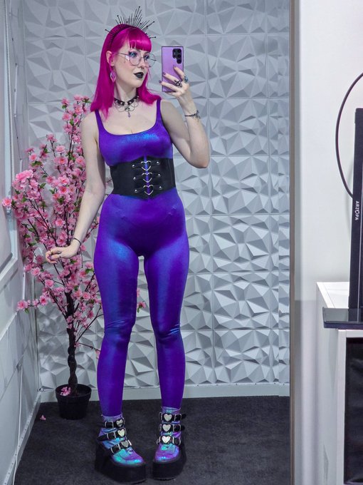 Watch Rosie ★ Pinipy 🇦🇺's leaked NSFW photo on TwXstars